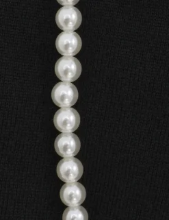 Crush Necklace Sweater