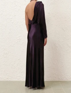 Illustration Asymmetric Gown