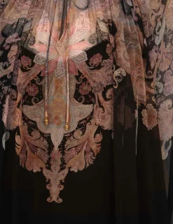 Illustration Billow Blouse
