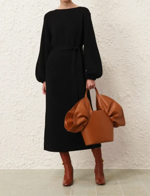 Illustration Billow Dress
