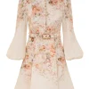 Illustration Buttoned Mini