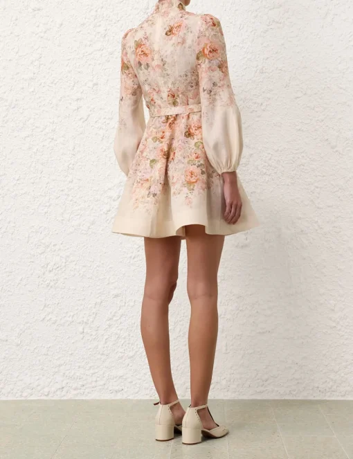 Illustration Buttoned Mini