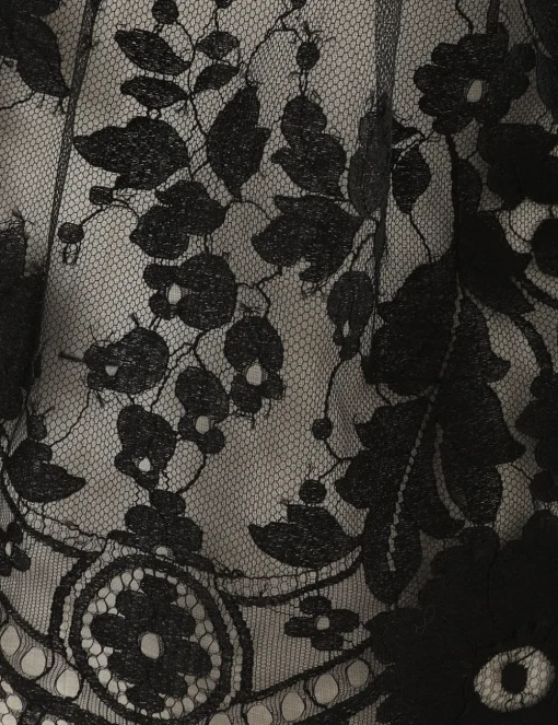 Illustration Lace Bow Bodice