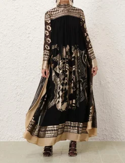 Illustration Otto Gown